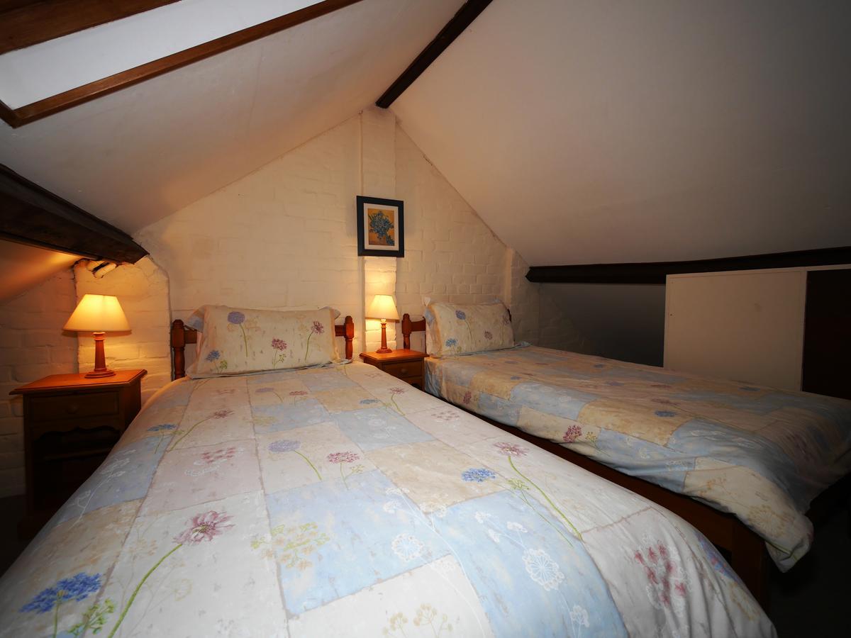 Kennacott Court Holiday Cottages Б'юд Екстер'єр фото